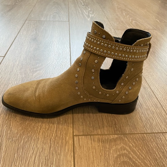 Size 39 Zara studded ankle boots - Picture 6 of 9